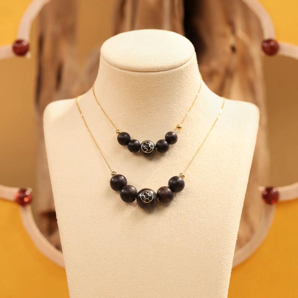 dây chuyền trầm hương